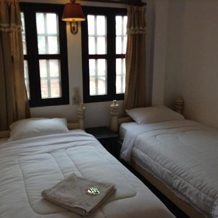 View Khemkhong Guesthouse Luang Prabang Exterior foto