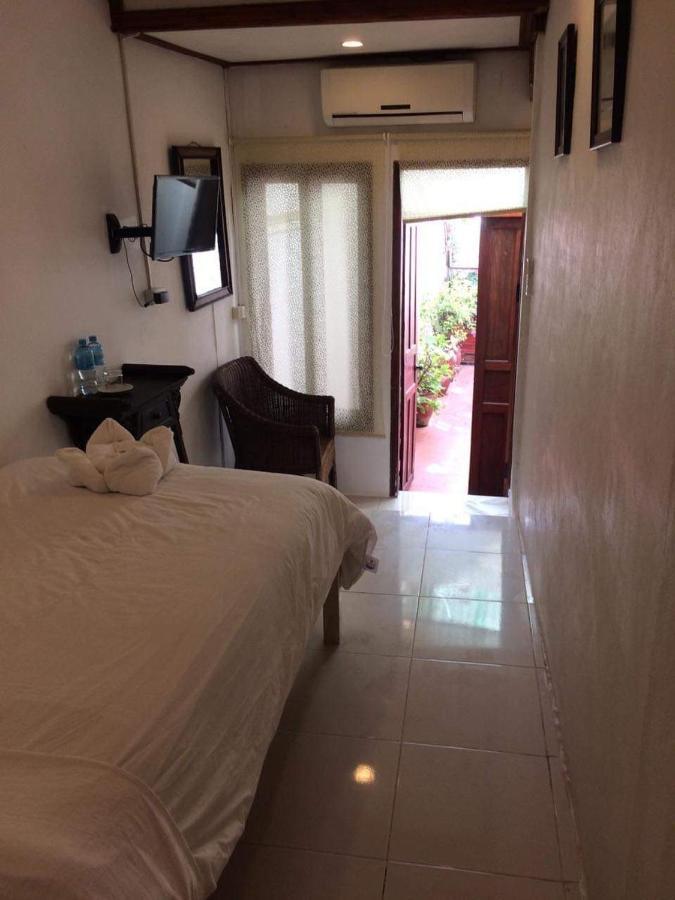 View Khemkhong Guesthouse Luang Prabang Exterior foto